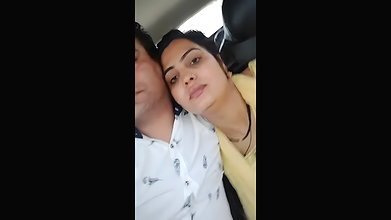 Showing lover sexy bhabhi boob car uncut footage